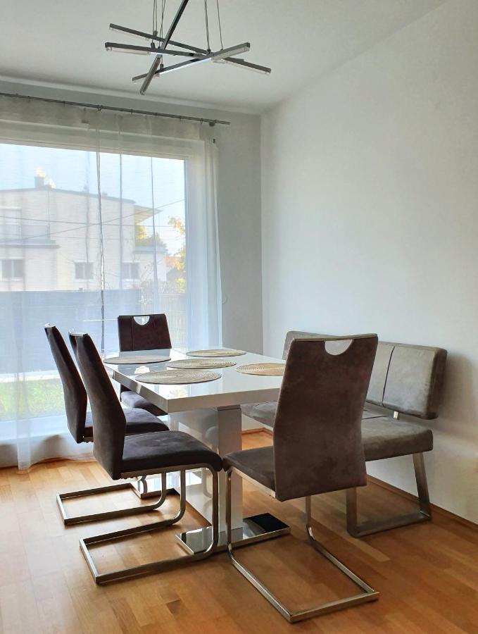 Near Lake Spacious&Furnished Beautiful Apartment Viena Exterior foto